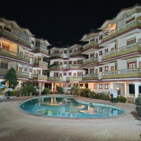 Ourgoaholidays 2Bhk first floor near the beach